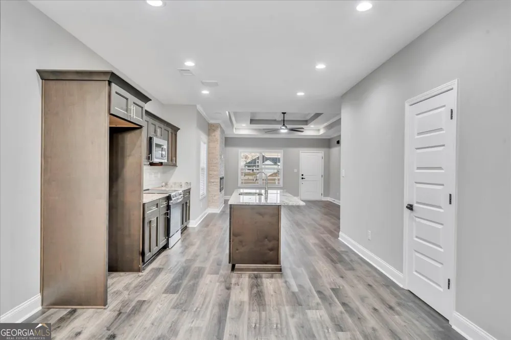 212 Eric CT Byron, GA 31008