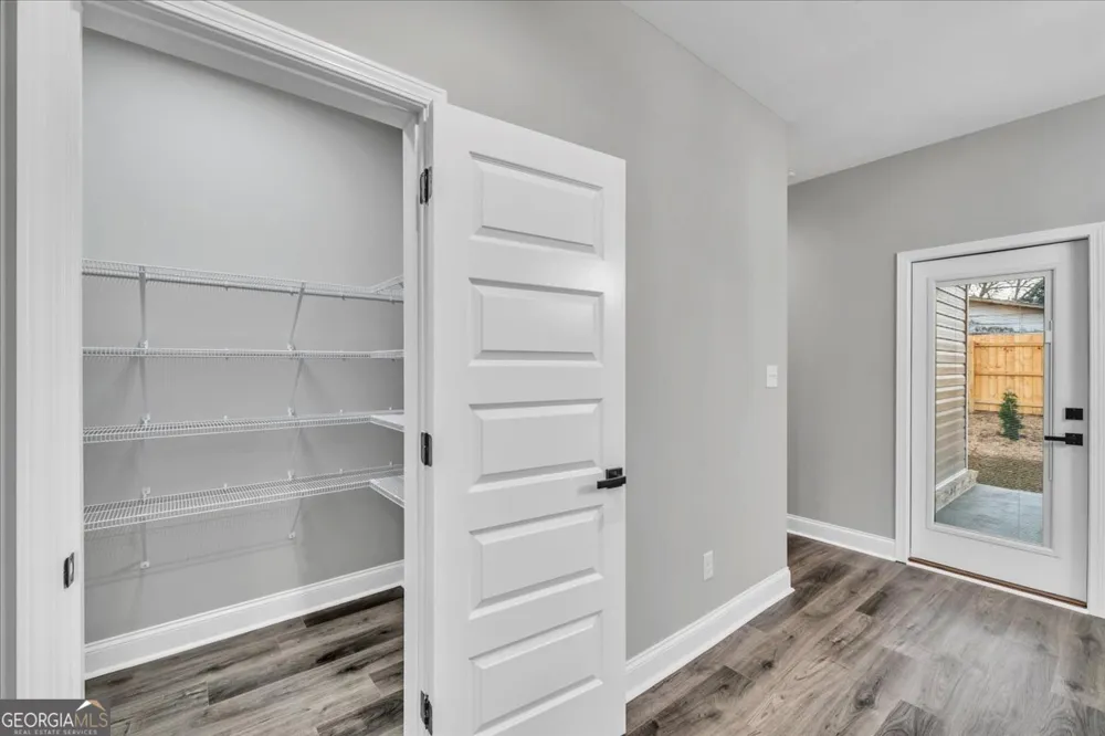 212 Eric CT Byron, GA 31008