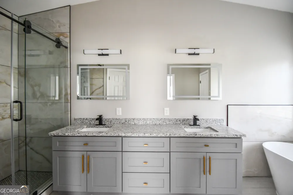 3350 Sims ST Hapeville, GA 30354