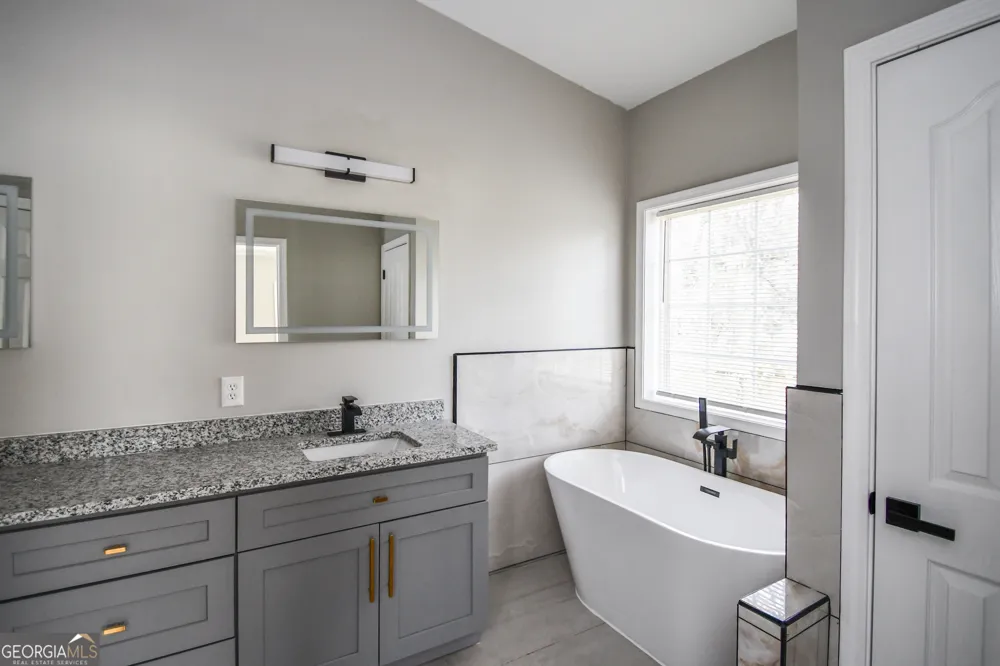 3350 Sims ST Hapeville, GA 30354