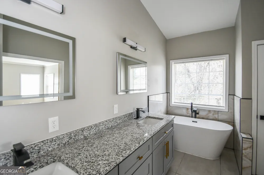 3350 Sims ST Hapeville, GA 30354