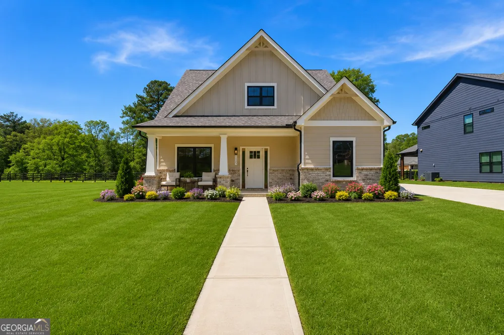 44 Puckett RD Emerson, GA 30137