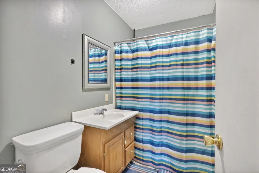 2505 Odum Road South Odum, GA 31555