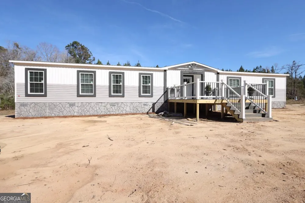 2505 Odum Road South Odum, GA 31555