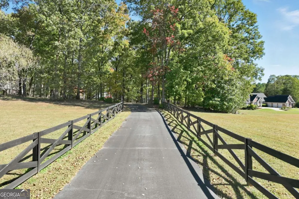 6752 Shoal Creek RD Clermont, GA 30527
