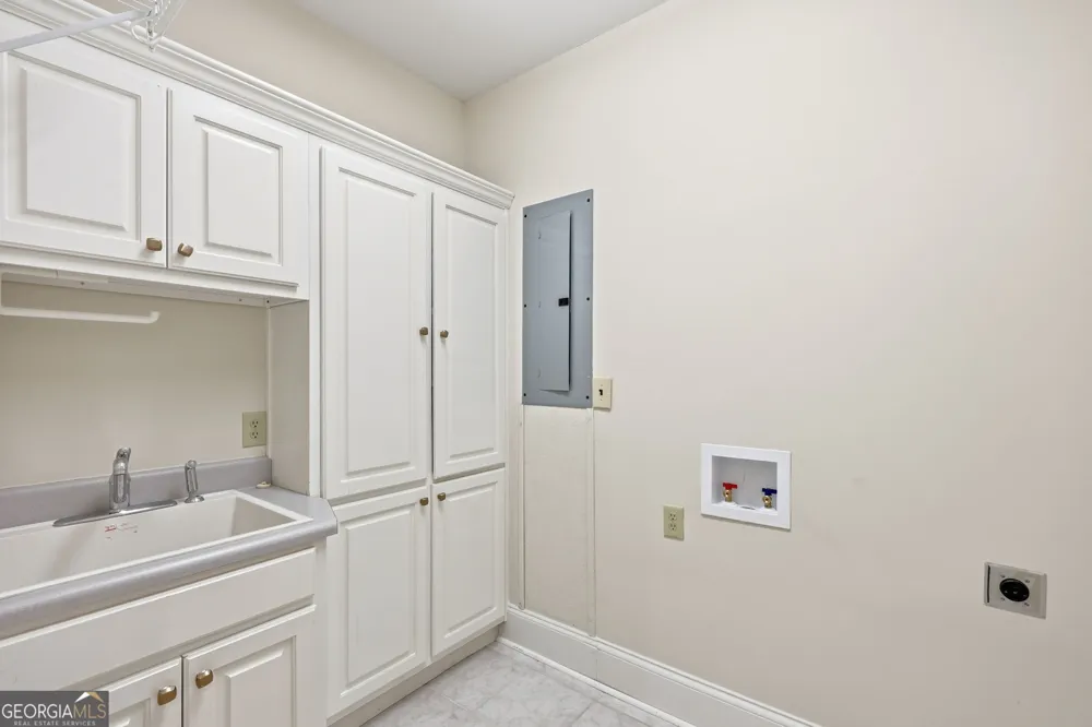 6752 Shoal Creek RD Clermont, GA 30527