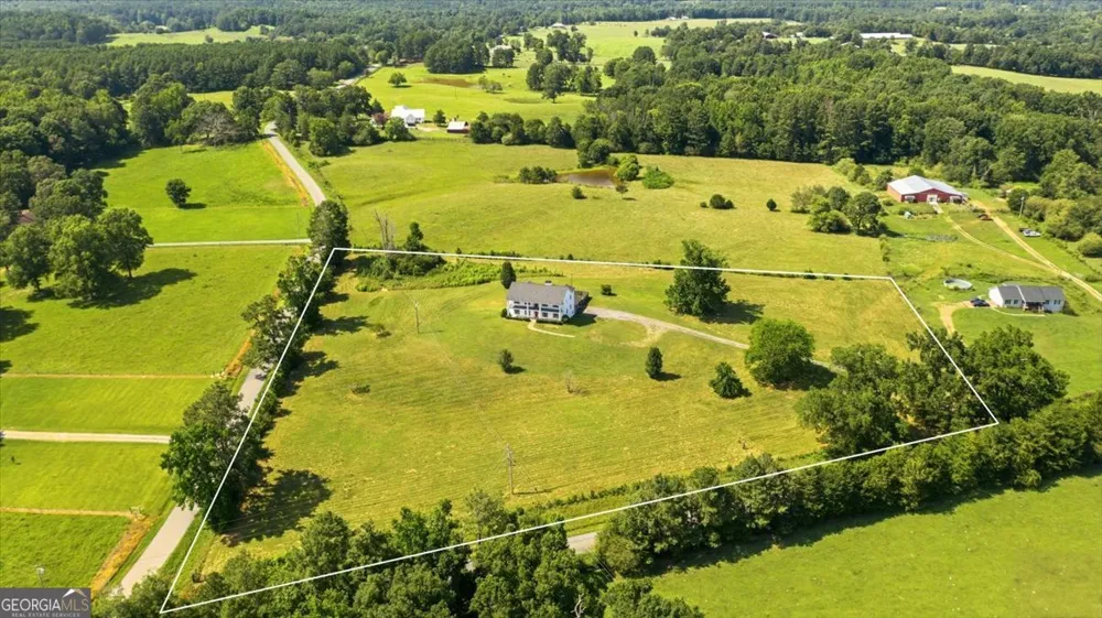 768 Lime Branch RD Cedartown, GA 30125