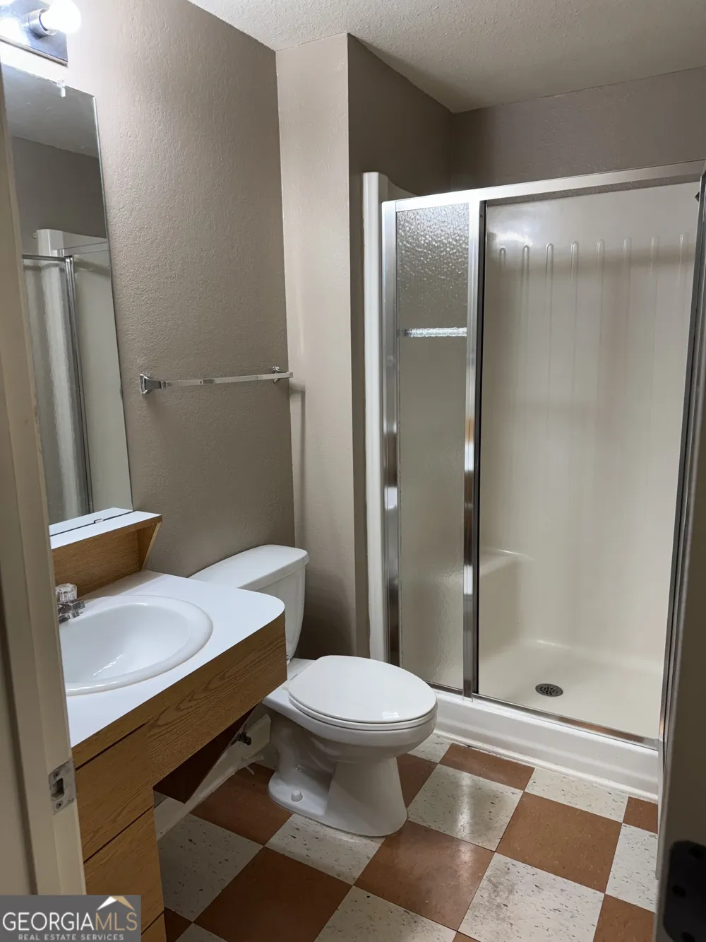 211 North AVE Athens, GA 30601