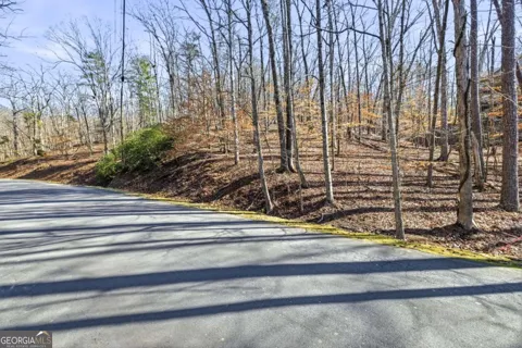 285 Hillside DR