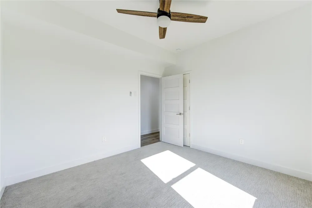 21201 Scissor Tail Lane Galveston, TX 77554