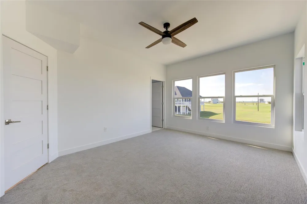 21201 Scissor Tail Lane Galveston, TX 77554