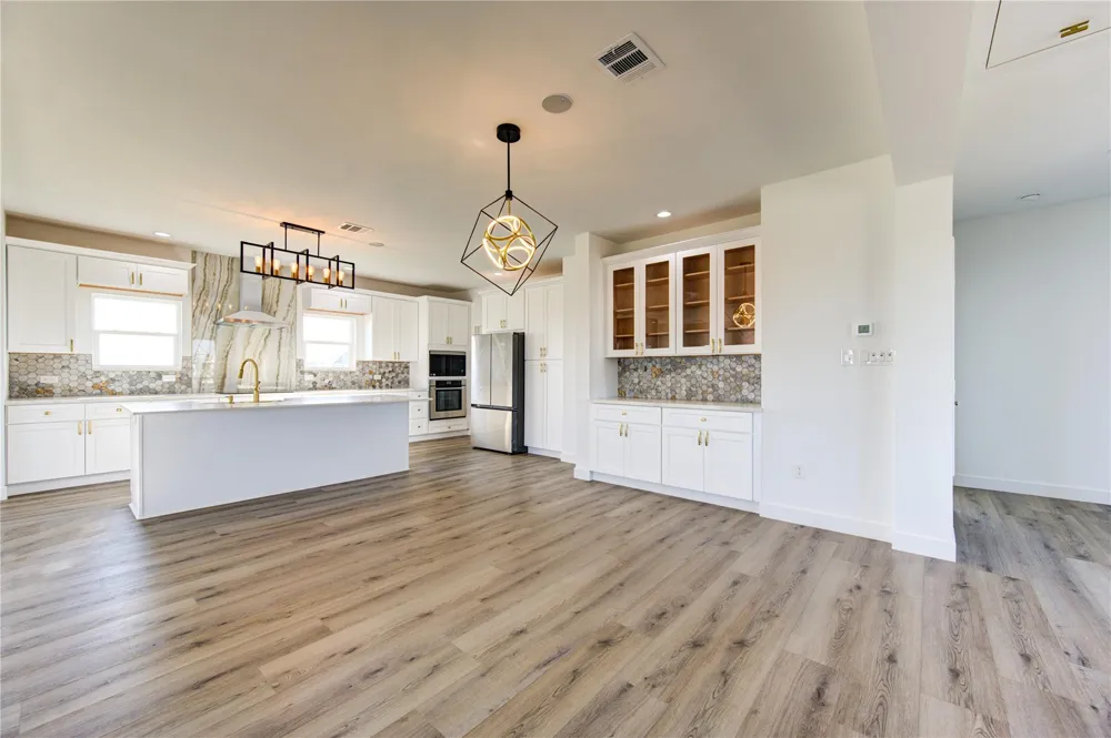21201 Scissor Tail Lane Galveston, TX 77554
