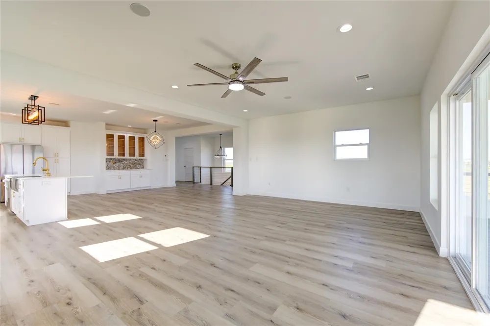 21201 Scissor Tail Lane Galveston, TX 77554