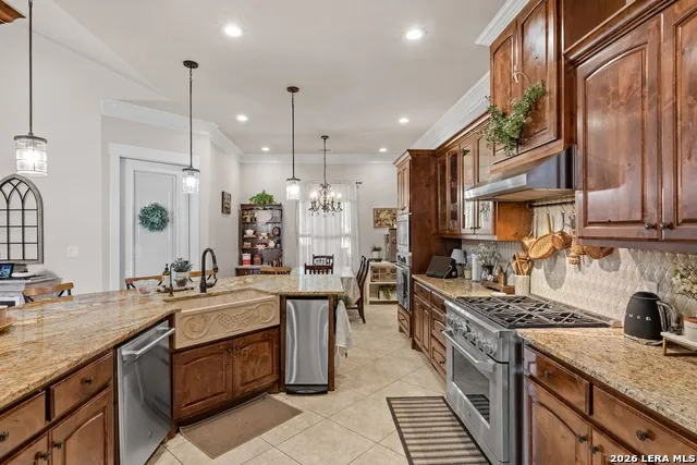 728 Falconwood San Marcos, TX 78666