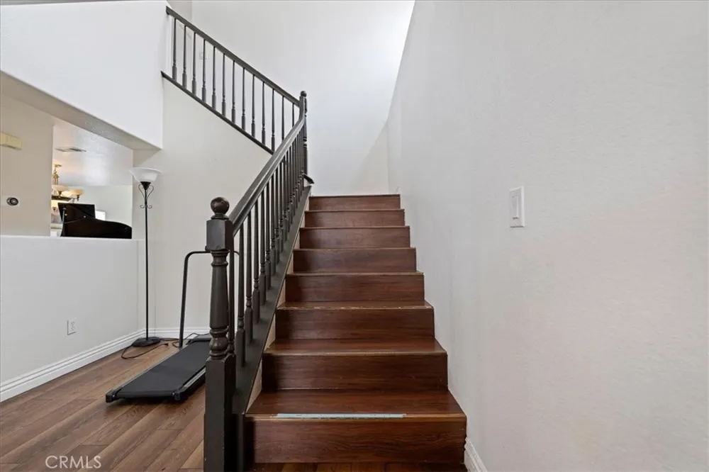 16220 Via Ultimo Moreno Valley, CA 92551