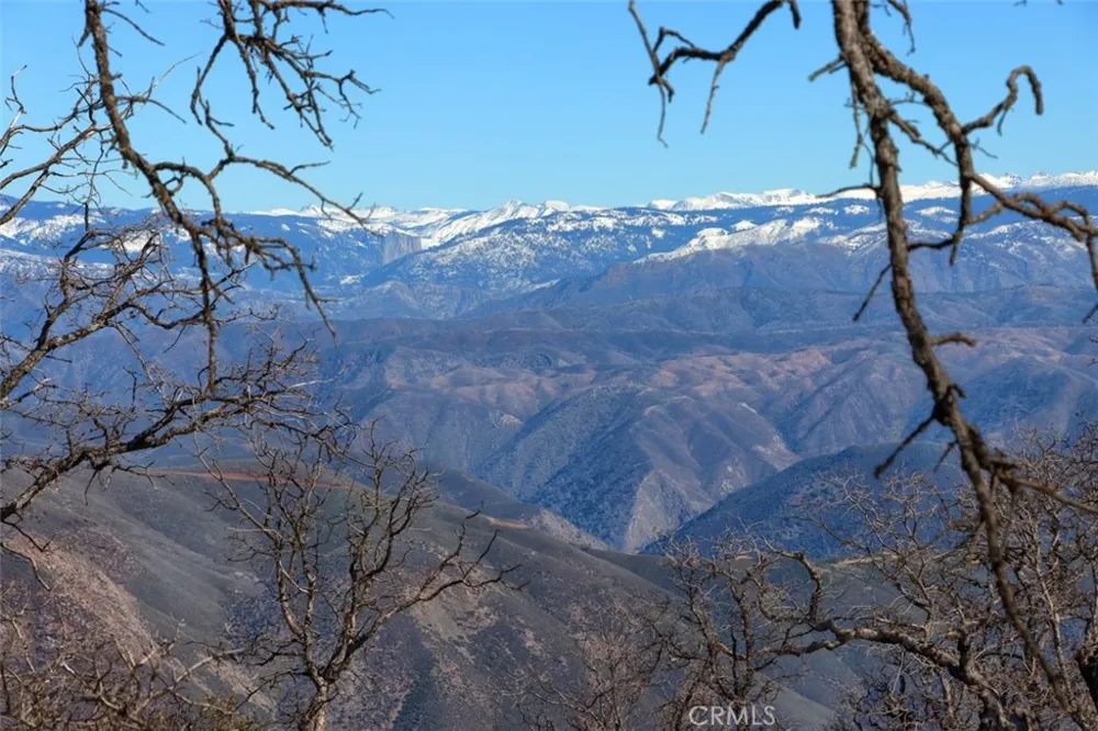 6894 State Highway 49 Mariposa, CA 95338