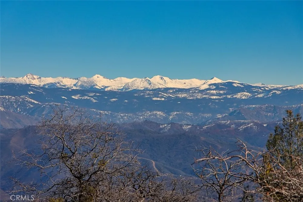 6894 State Highway 49 Mariposa, CA 95338