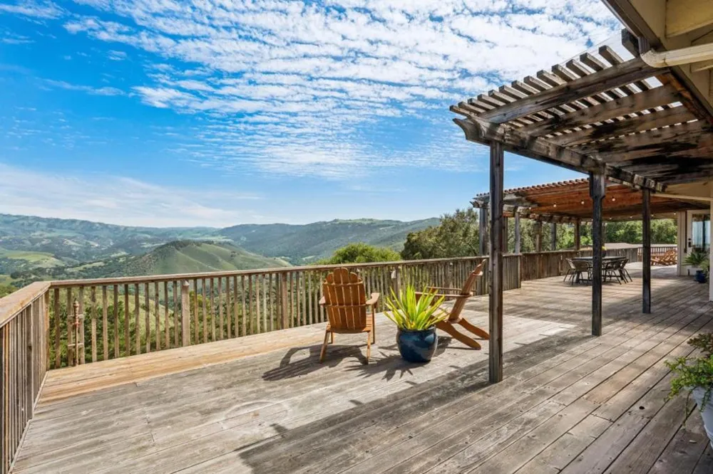 26245 Rinconada Drive Carmel Valley, CA 93924