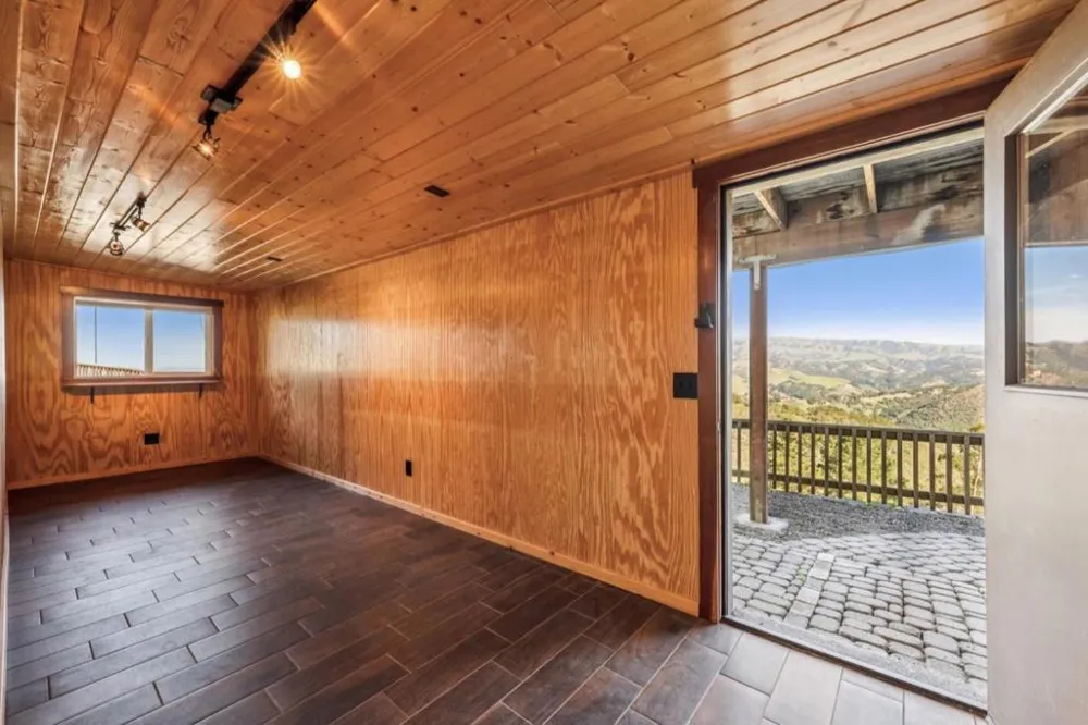 26245 Rinconada Drive Carmel Valley, CA 93924