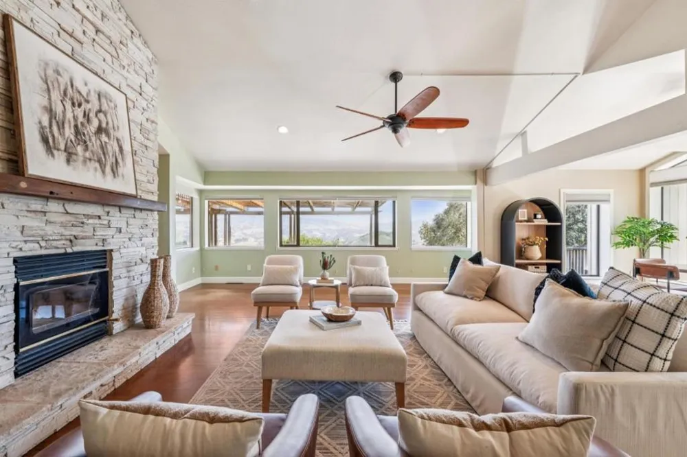 26245 Rinconada Drive Carmel Valley, CA 93924