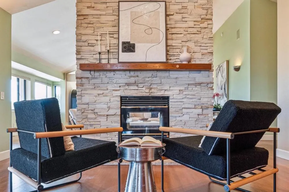 26245 Rinconada Drive Carmel Valley, CA 93924
