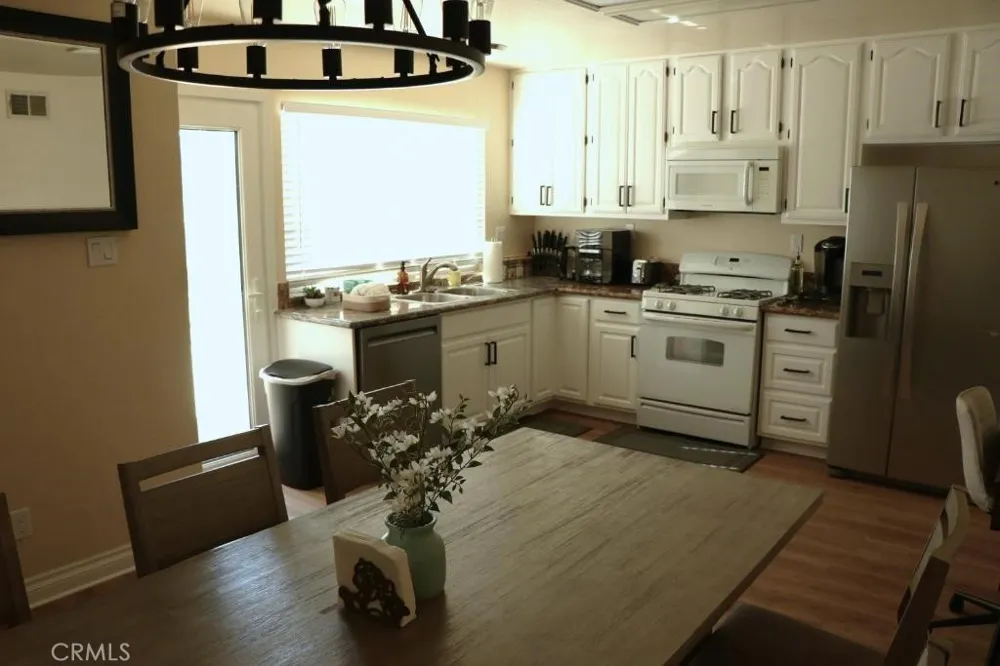 218 Newcastle Avenue Placentia, CA 92870