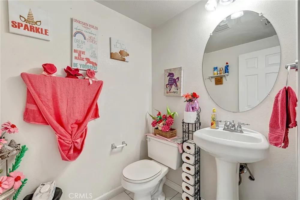 11036 Windcrest Court Adelanto, CA 92301