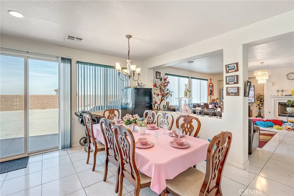 11036 Windcrest Court Adelanto, CA 92301