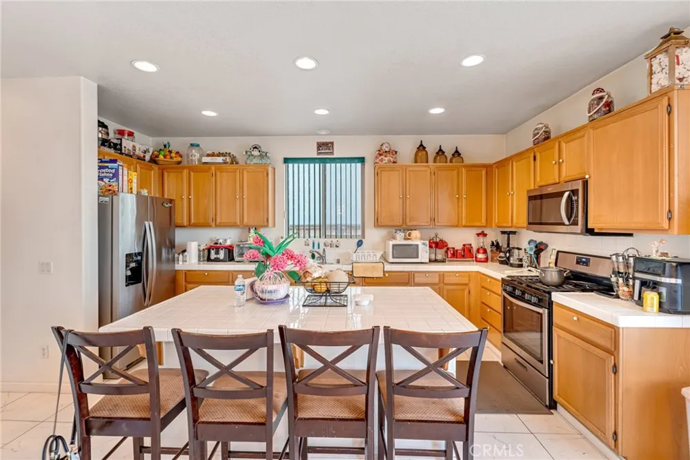 11036 Windcrest Court Adelanto, CA 92301