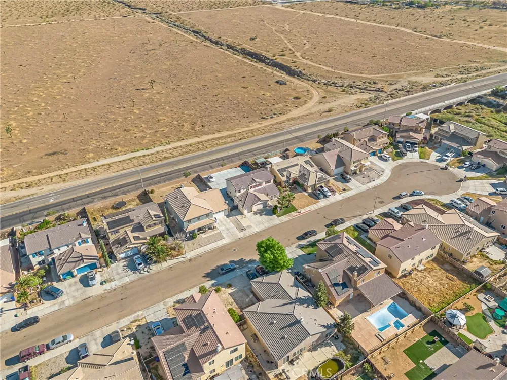 11036 Windcrest Court Adelanto, CA 92301