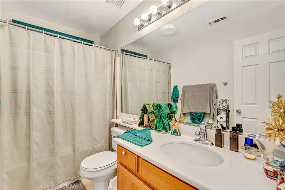 11036 Windcrest Court Adelanto, CA 92301