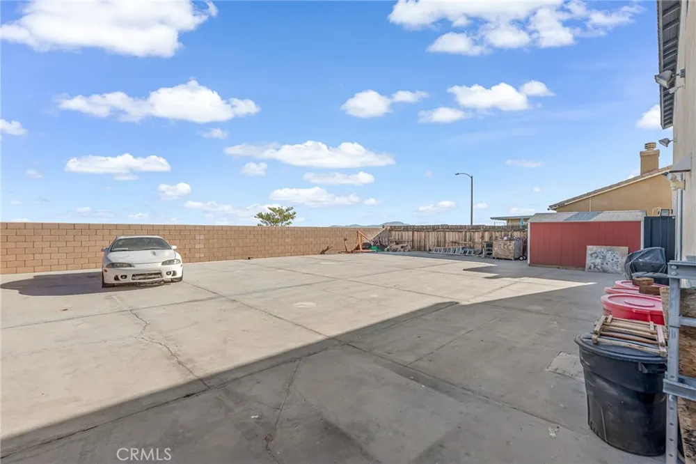 11036 Windcrest Court Adelanto, CA 92301