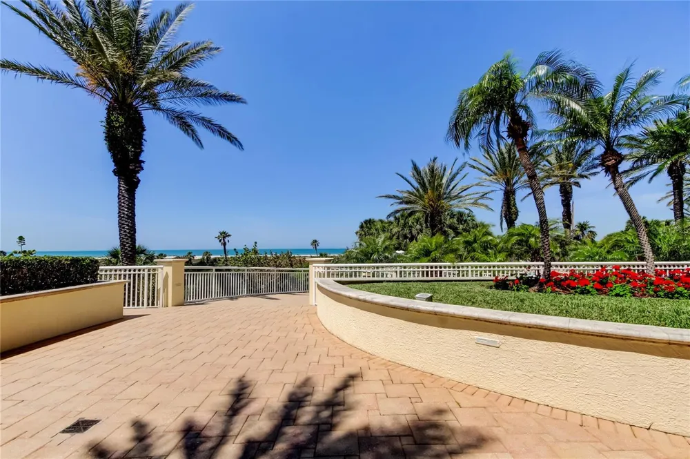 1200 GULF BOULEVARD #101 Clearwater Beach, FL 33767