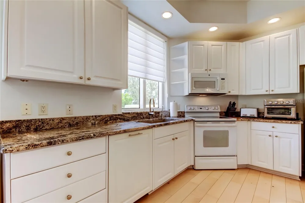 1200 GULF BOULEVARD #101 Clearwater Beach, FL 33767