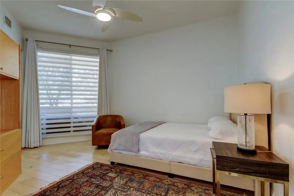 1200 GULF BOULEVARD #101 Clearwater Beach, FL 33767