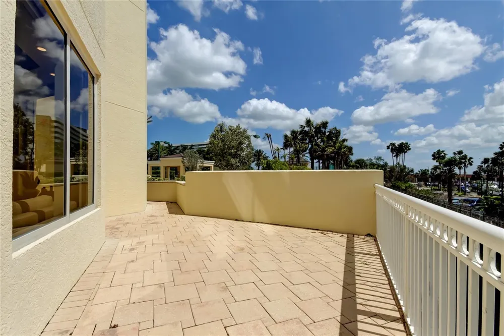 1200 GULF BOULEVARD #101 Clearwater Beach, FL 33767