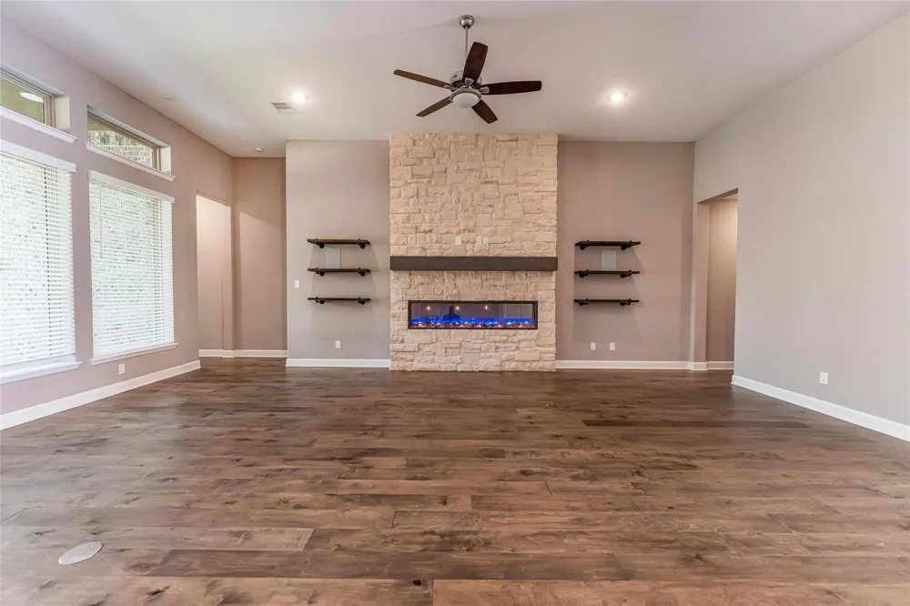 1050 Groveton Ridge Lane Pinehurst, TX 77362