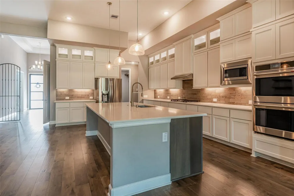 1050 Groveton Ridge Lane Pinehurst, TX 77362