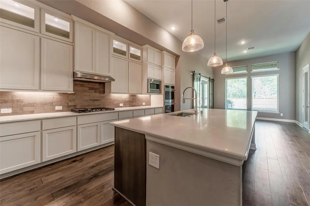 1050 Groveton Ridge Lane Pinehurst, TX 77362