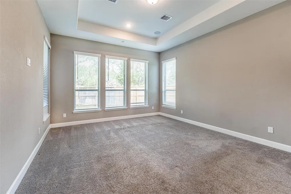 1050 Groveton Ridge Lane Pinehurst, TX 77362