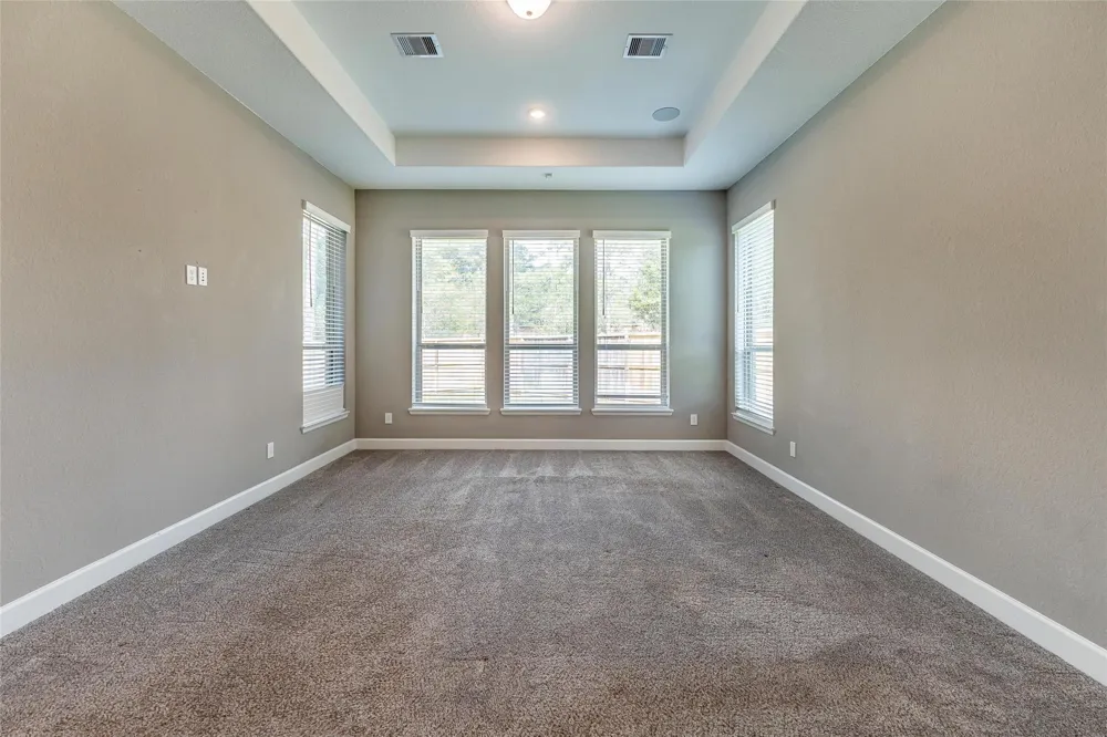 1050 Groveton Ridge Lane Pinehurst, TX 77362