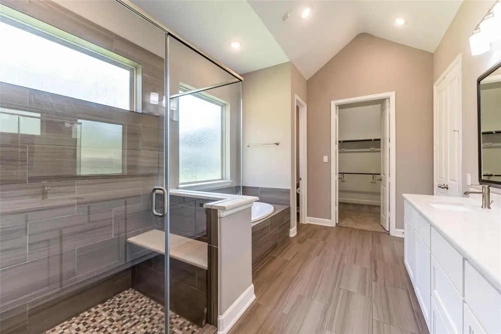 1050 Groveton Ridge Lane Pinehurst, TX 77362