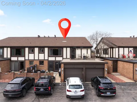 517 Country Club Drive