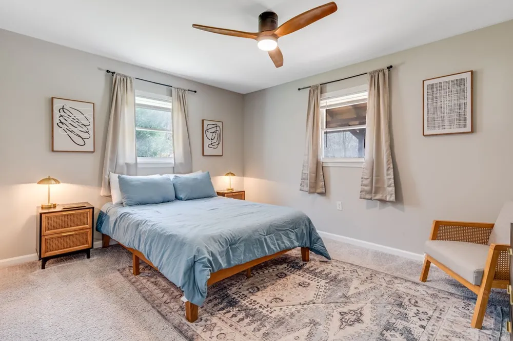 Johns Creek Rd Canton, NC 28716