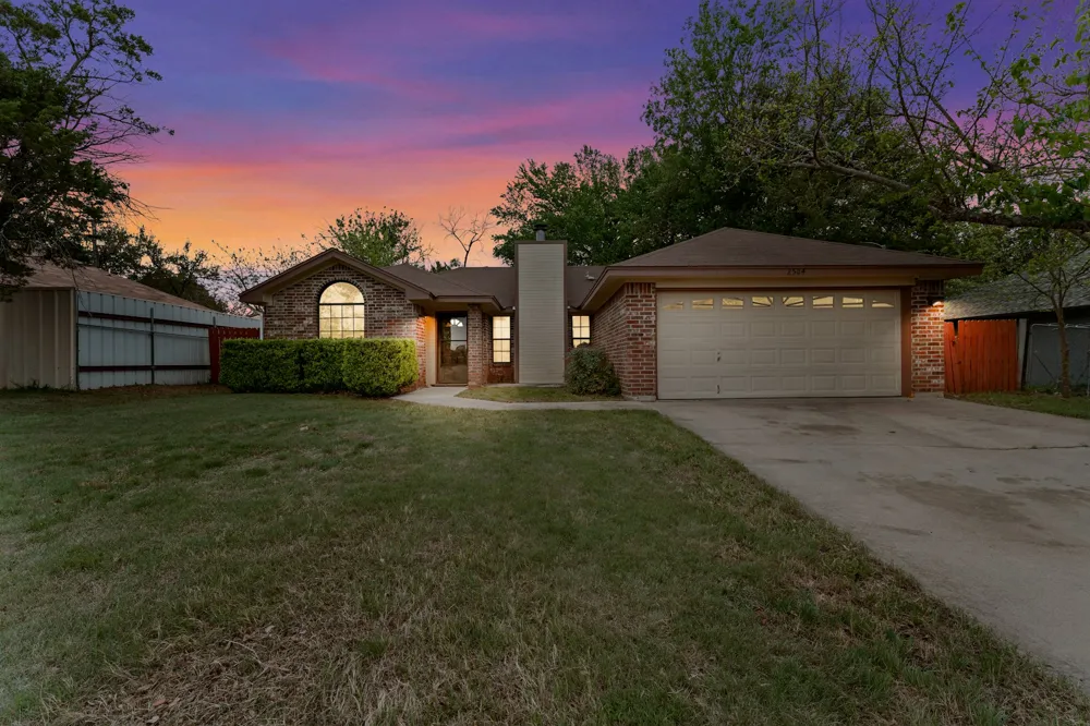 2504 Lazy Ridge Drive Killeen, TX 76543