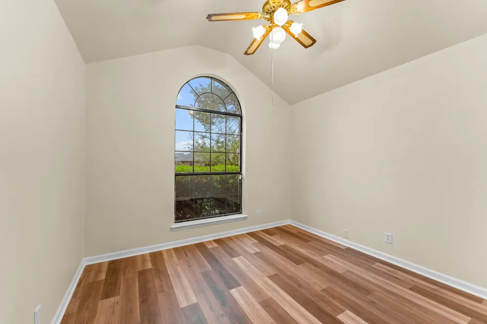 2504 Lazy Ridge Drive Killeen, TX 76543