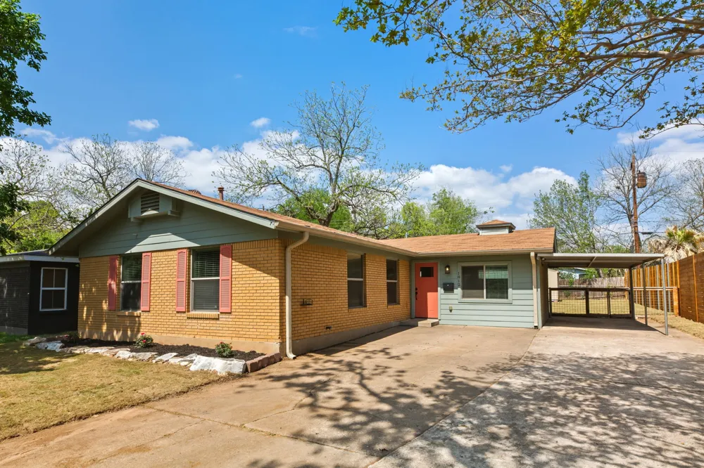 1812 Forestglade Drive Austin, TX 78745