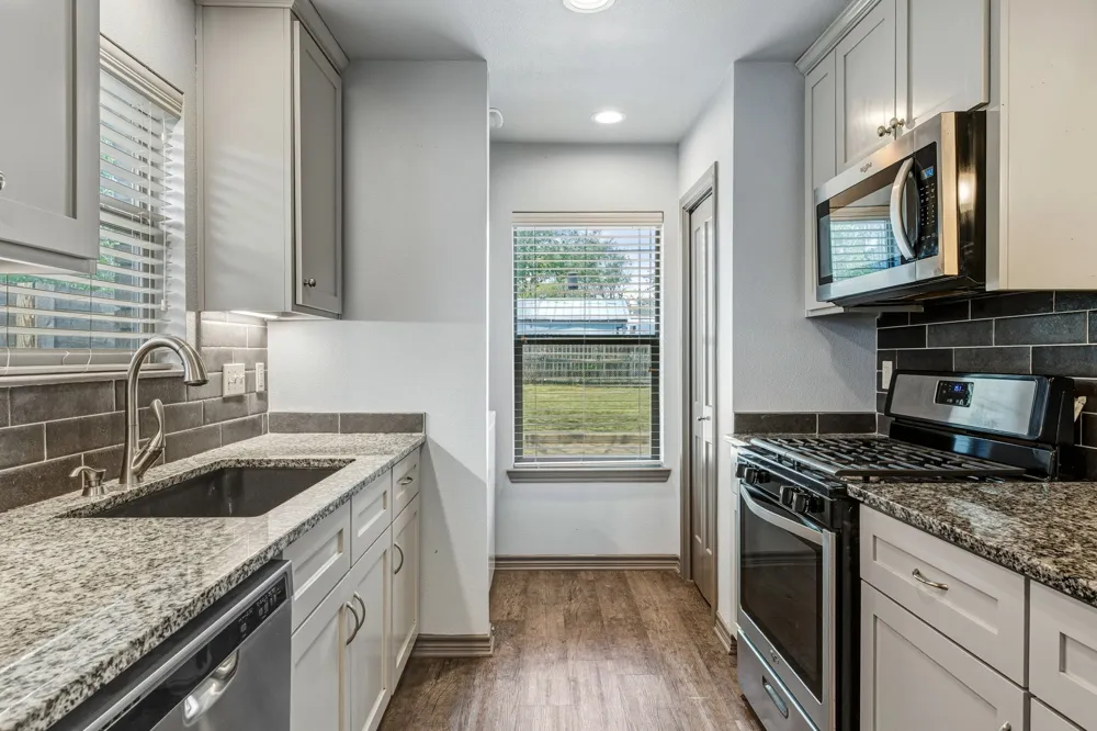 1812 Forestglade Drive Austin, TX 78745