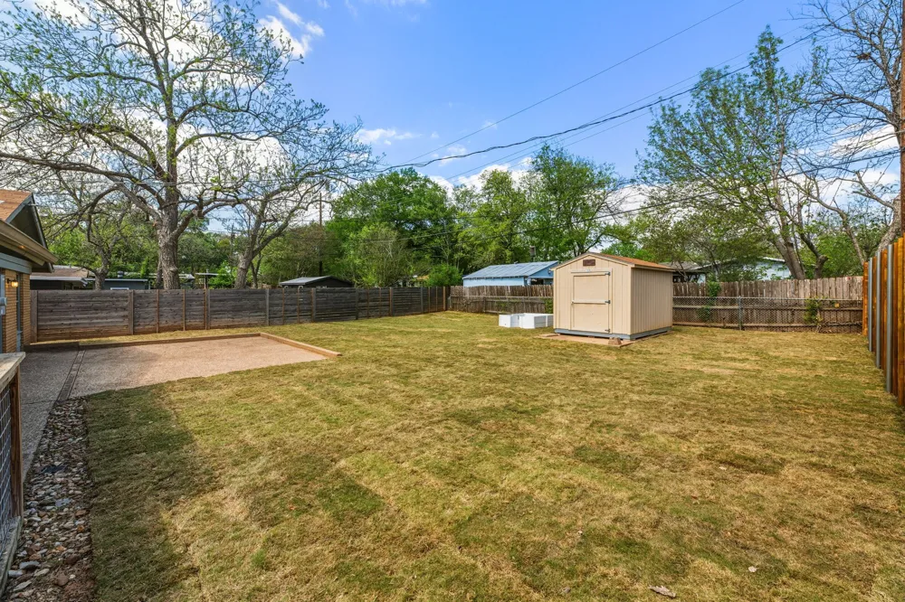 1812 Forestglade Drive Austin, TX 78745