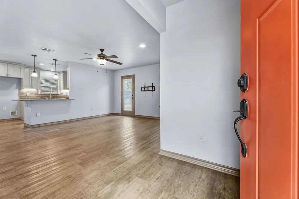1812 Forestglade Drive Austin, TX 78745